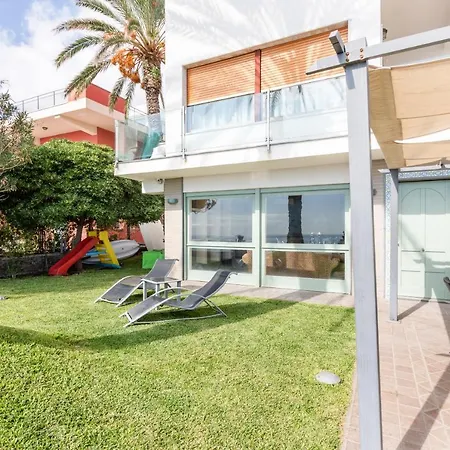 Penelope Seaview Apartamento *